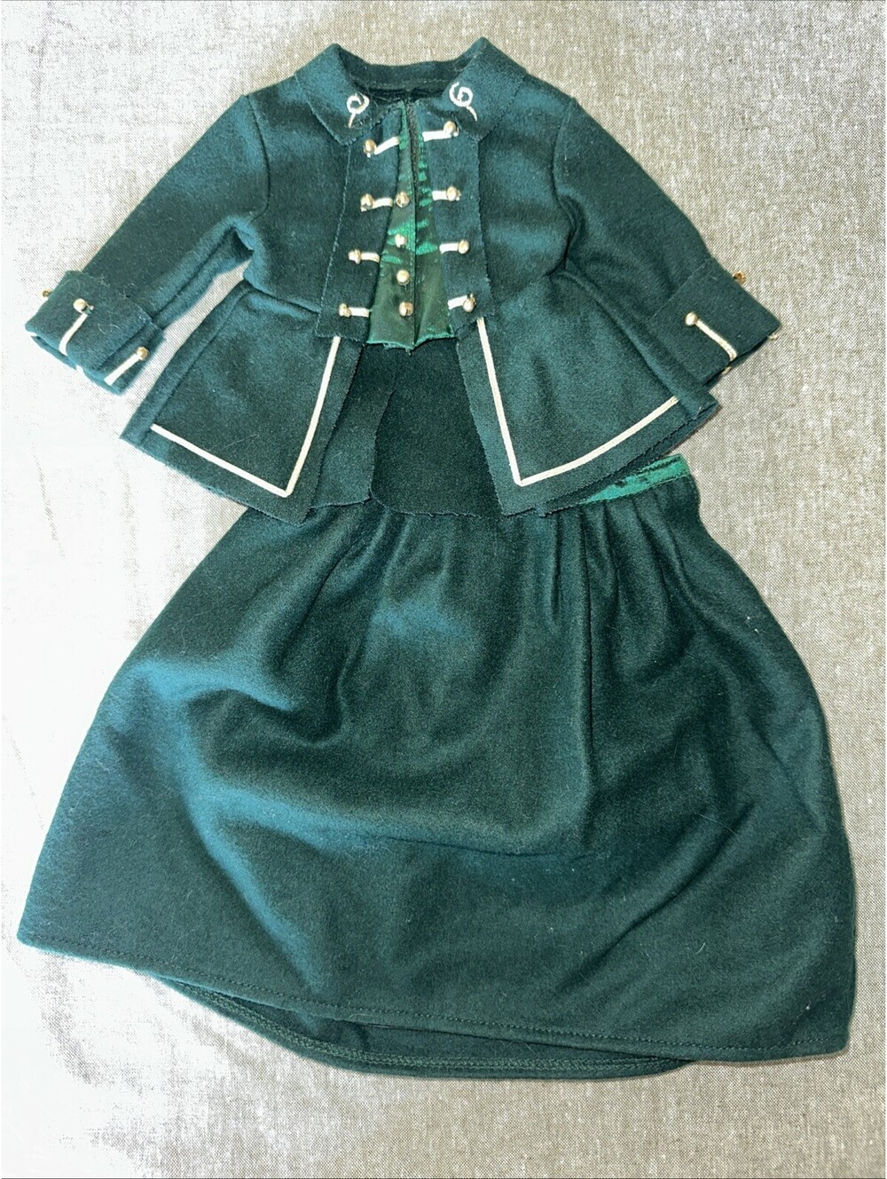 AMERICAN GIRL Felicity’s Riding Habit Outfit Outstanding Condit Includes Hanger